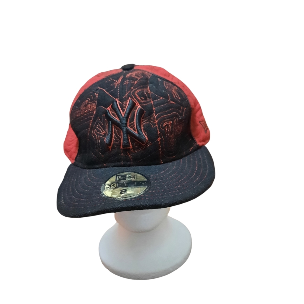 NY Yankees Quilted Yankees Cap Size 8 Stitched